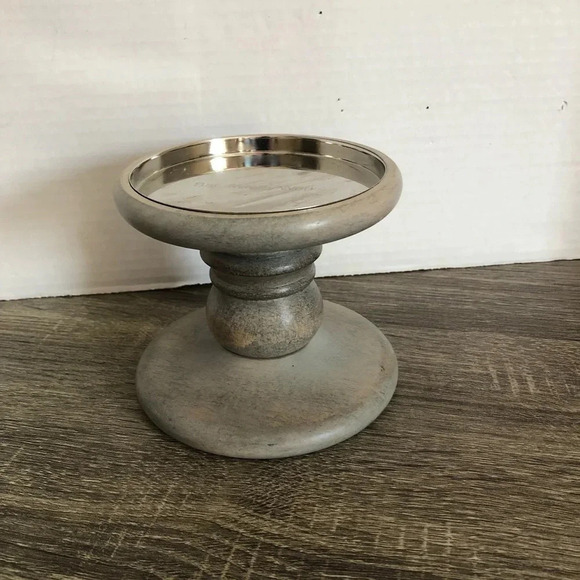 Candle  Pedestal - Picture 1 of 7